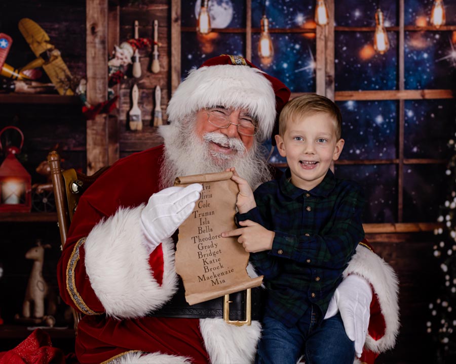 children baking with santa